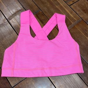 lululemon previously loved Sports Bra Sz 4 x-back